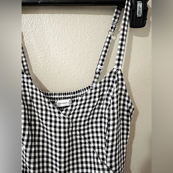 Hollister romper in plaid size XS - Picture 3 of 5